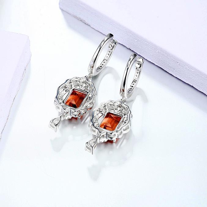 Hermosos aretes de plata de ley 925 chapados en oro para mujer dignos y elegantes