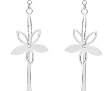 Pendientes de moda chapados en plata de ley 925 con flor colgante encantador