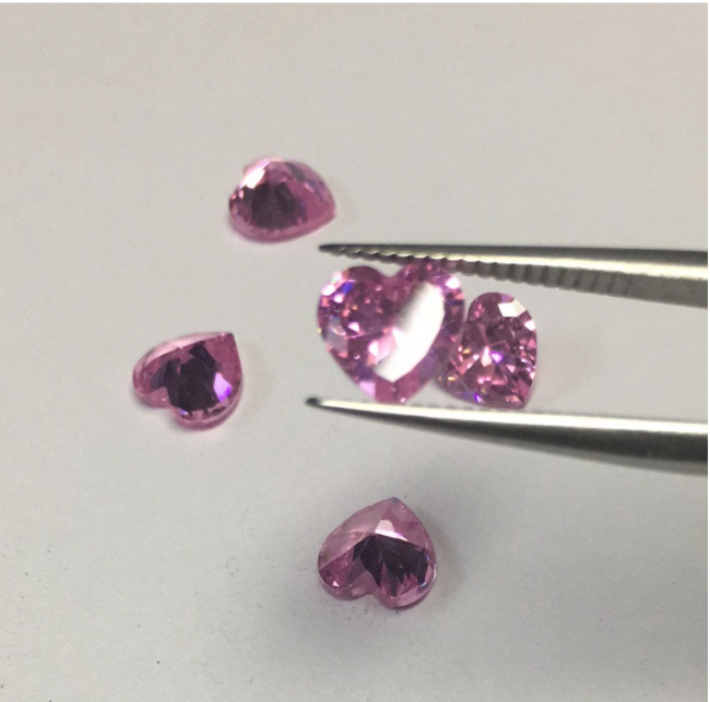 Moissanite de corte de corazón VVS rosa de 5,5 mm Moissanite sintético de alta calidad a precio de fábrica