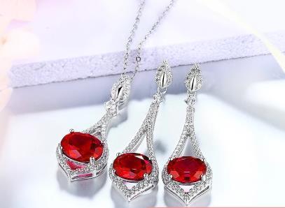 Pendientes de joyería de plata rubí S925 Regalos de joyería de estilo romántico de moda exquisita