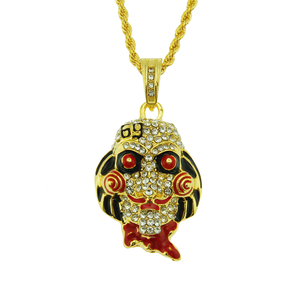 Collar de payaso de hip hop con incrustaciones de colgante de cristal