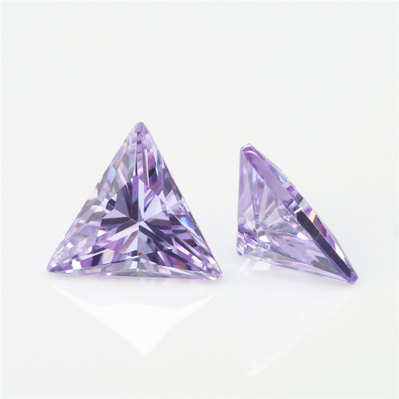 Fabricante mayorista 5A Lavender Triangle Cubic Zirconia para joyería