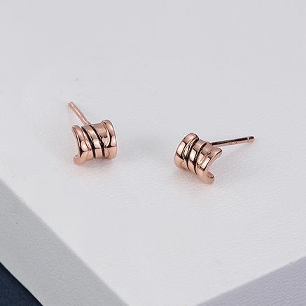 Pendientes lindos de mujer chapados en plata de ley 925 con diseño de sentido de nicho de metal