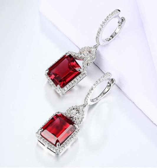 Pendiente de plata de ley auténtica con rubí rojo para mujer, estilo encantador creado, joyería de boda con corte octágono de rubí, regalos