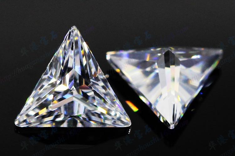 Triángulo de 7,5 mm Corte de alta calidad VVS Moissanite D Color 3EX Precio al por mayor de fábrica Moissanite sintético