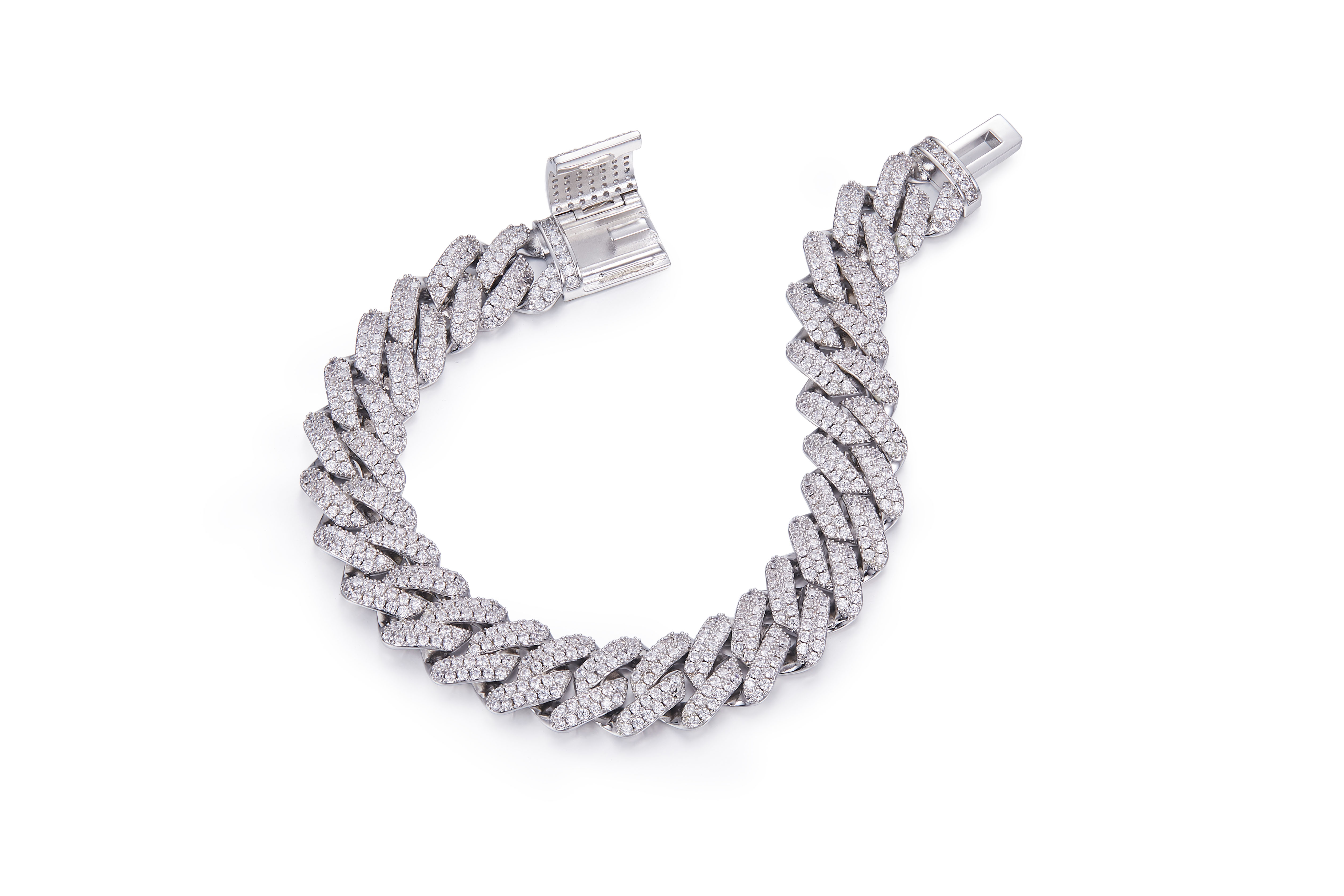 Pulsera gruesa de moissanita con diamantes rotos con incrustaciones completas