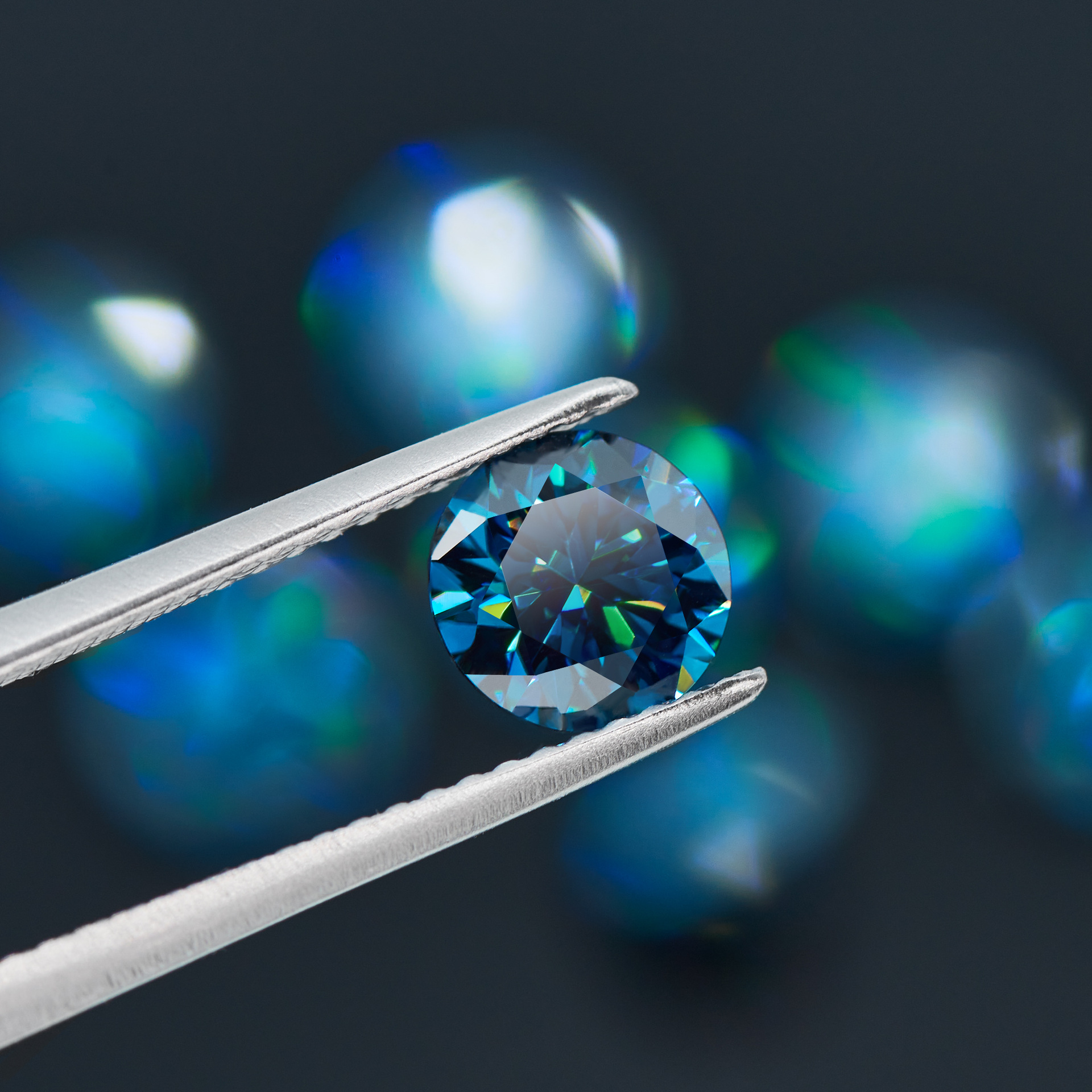 Moissanite azul de corte brillante redondo DEF de alta calidad de 5,0-6,0 mm para la fabricación de joyas