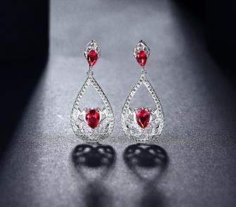 Joyería de plata de ley 925, pendientes colgantes de diamantes con piedras preciosas de Rubi para mujer, cristal rojo