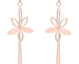 Pendientes de moda chapados en plata de ley 925 con flor colgante encantador